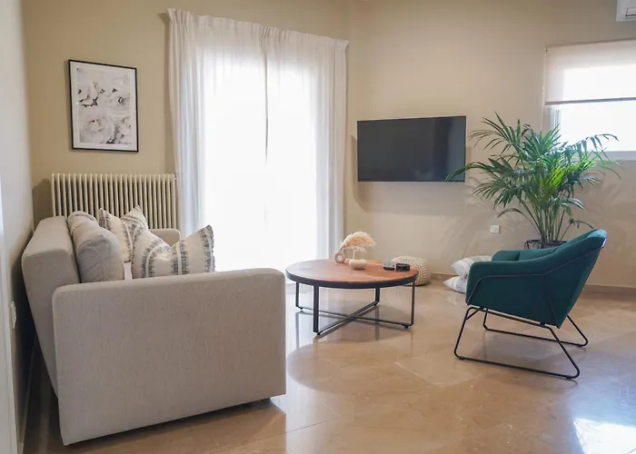 The Natural * Нафплион